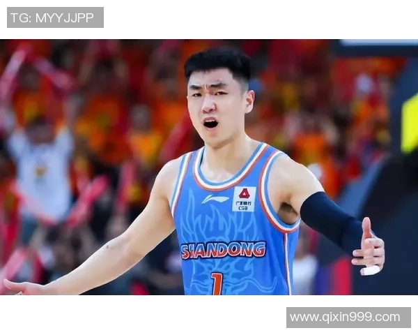 齐麟的崛起与挑战：从青涩少年到篮球赛场明星的成长之路